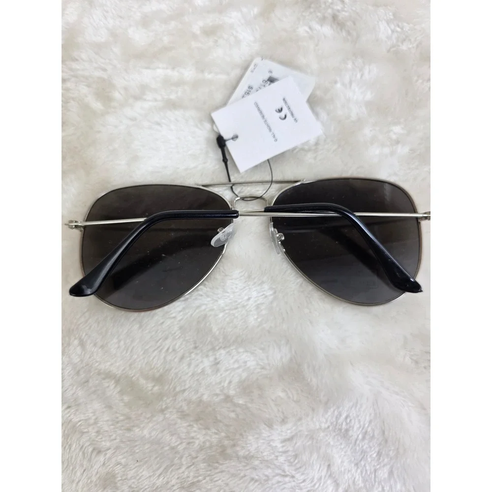 Air Force Aviator Sunglasses Deluxe Edition Silver‎ Tone Mirrored Lenses UV